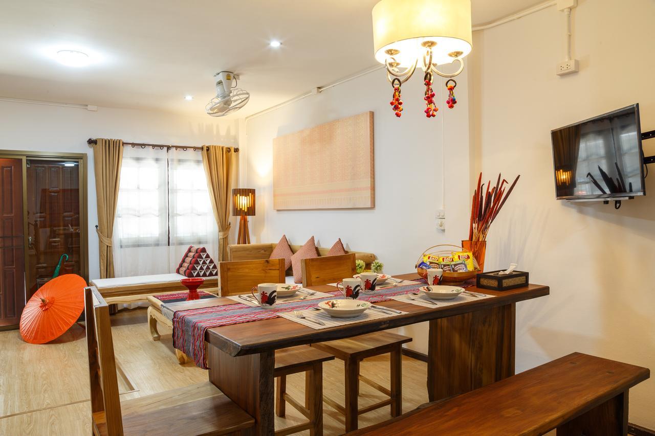Hotel Baan Singharaj Chiang Mai Esterno foto