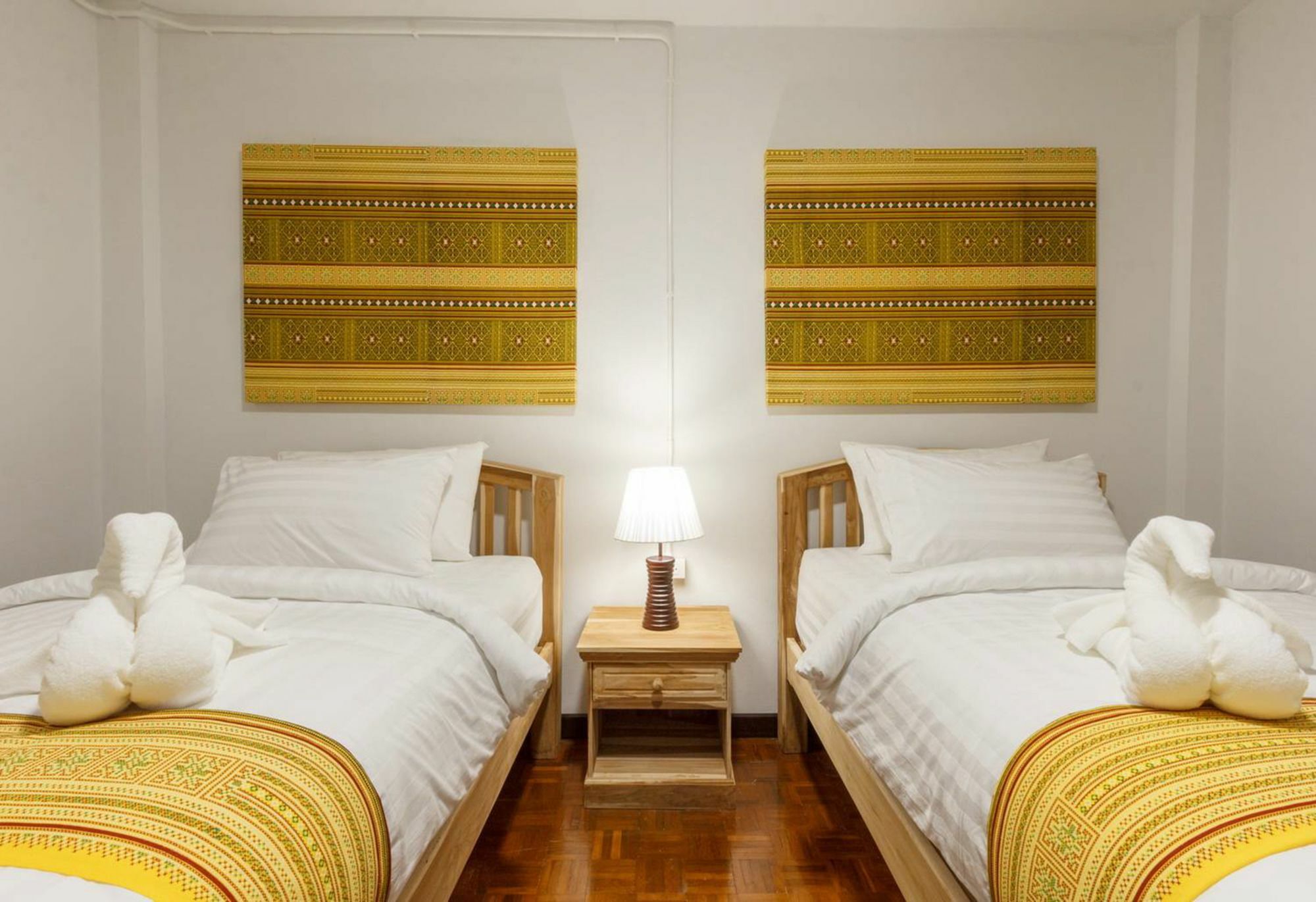 Hotel Baan Singharaj Chiang Mai Esterno foto