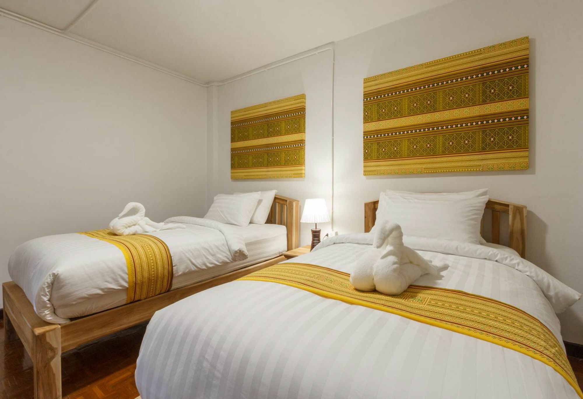 Hotel Baan Singharaj Chiang Mai Esterno foto